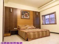 (((台南凱茵房屋網)))新天地～豪華亮麗５大房中庭別墅（依莎貝爾）_圖片(2)