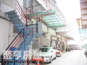 台中逢甲租屋~【聚亨房屋-租透天】西屯路漂亮便宜透天 4房2廳2衛 租金12000元  - 20090924195614_793696250.jpg(圖)