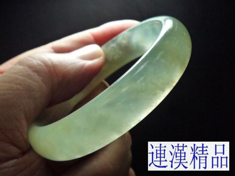 大台中地區高價現金收購翡翠手鐲.翡翠墬.名錶.鑽石.珠寶.K金.黃金.洽連先生:0955821668 - 20111205183944-83845054.JPG(圖)