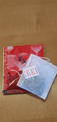 紅烏龍 蜜香紅烏龍 茶油剝皮辣椒 洛神花蜜餞 台東特產_圖片(1)