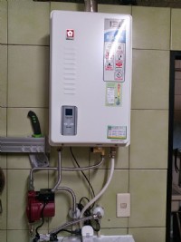 熱水器專用-直壓式-無聲加壓馬達-增大水壓