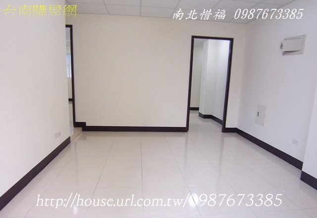 東區【南陽公寓】崇明學區明亮大格局三套房(三衛浴)美寓188萬 - 20091228183509_996964359.jpg(圖)