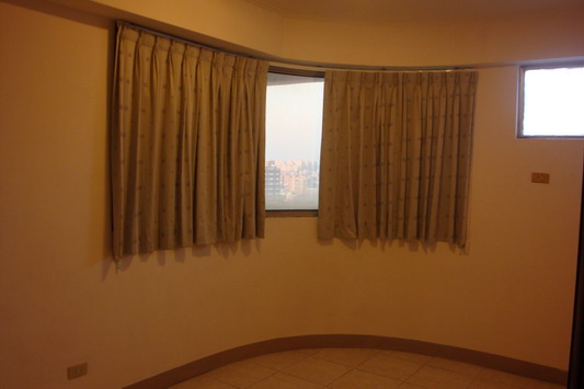 標題 租北大路 優質嚴選華廈 月租14000   不看你後悔  ^^ - 20100117114024_786801218.jpg(圖)