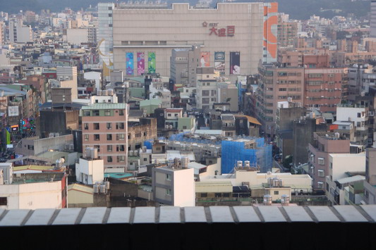 標題 租北大路 優質嚴選華廈 月租14000   不看你後悔  ^^ - 20100117114024_786841500.jpg(圖)