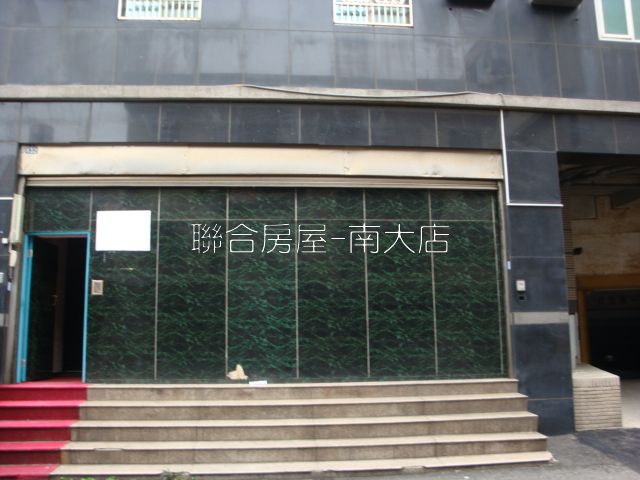 租超便宜 湳雅皆大潤發優質嚴選住辦店 月租12000 - 20100206195244_457808187.JPG(圖)
