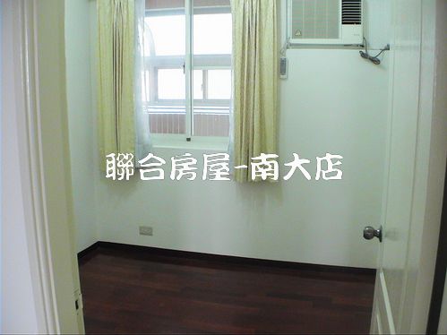  租明湖路挑戰最低價華廈 月租10000 - 20100208232139_643099109.JPG(圖)