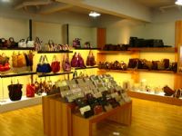 一比一LV精仿箱包，钱包，鞋子，手表，批发兼零售_圖片(2)