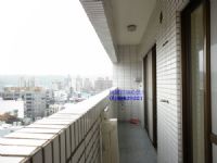 桃園買屋快樂購!桃園前站文化學院大套房,生活機能便利,採光超好,可格兩房,才賣398萬是投資當房東的最佳選擇 _圖片(1)