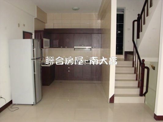 租近竹北家樂福透天別墅不看後悔住辦皆可租30000 - 20100315230950_666409109.JPG(圖)
