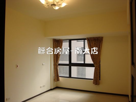 租近高鐵..景觀戶可當住.辦月租20000 - 20100315231528_666714421.JPG(圖)