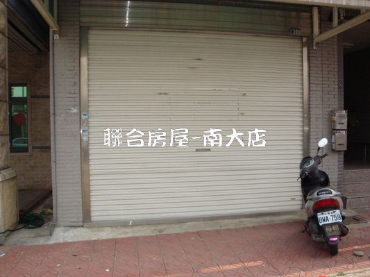 租光明六路金店面只租22000**破盤價**   - 20100315233848_668183968.JPG(圖)