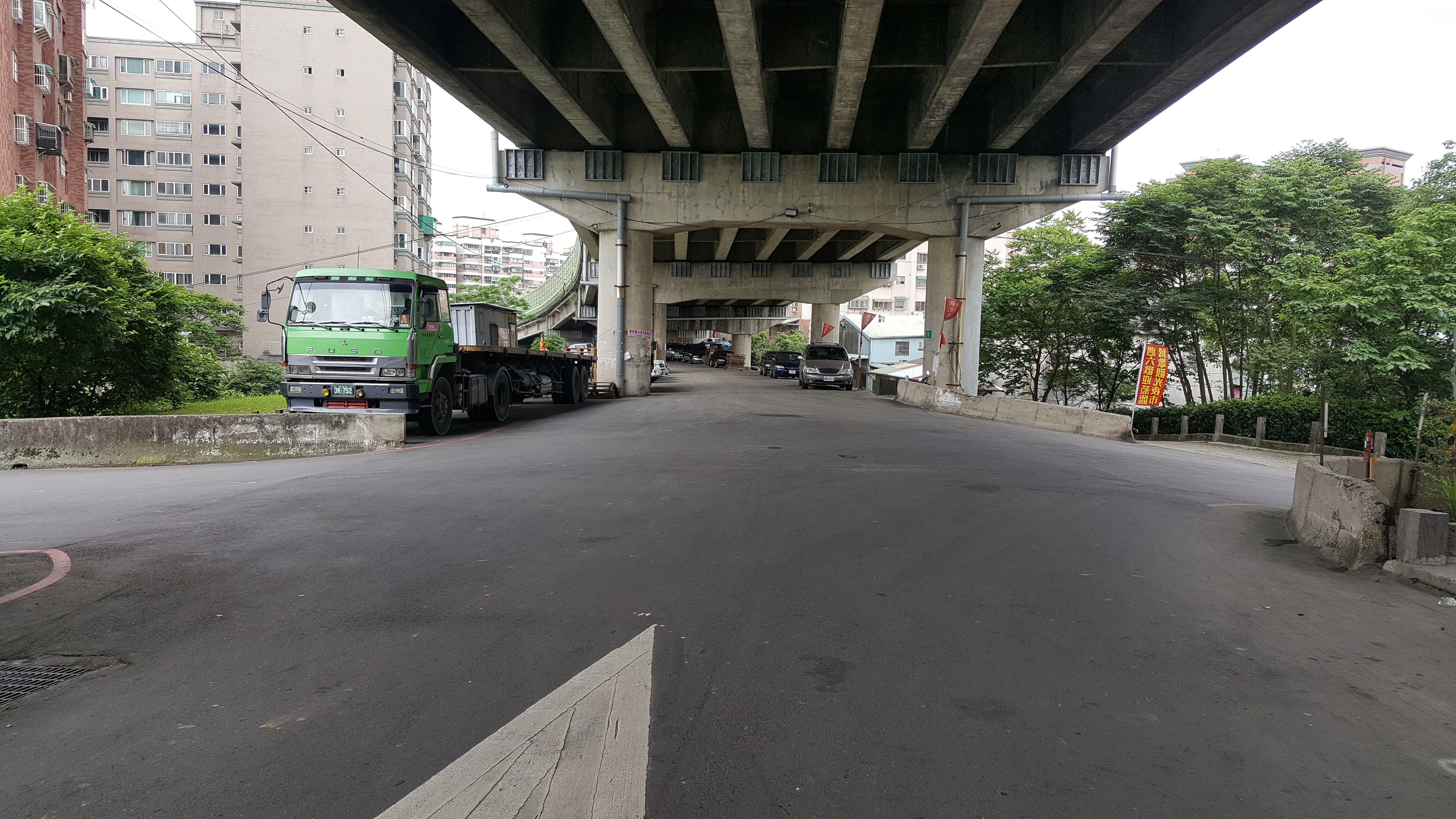 ＊～鶯歌區　鶯桃路~~鶯歌㊣１０米路旁建地==土地總坪數：１４７坪、前後臨路、每坪單價： ２８萬、交通便捷～＊ - 20160524150016-73368312.jpg(圖)