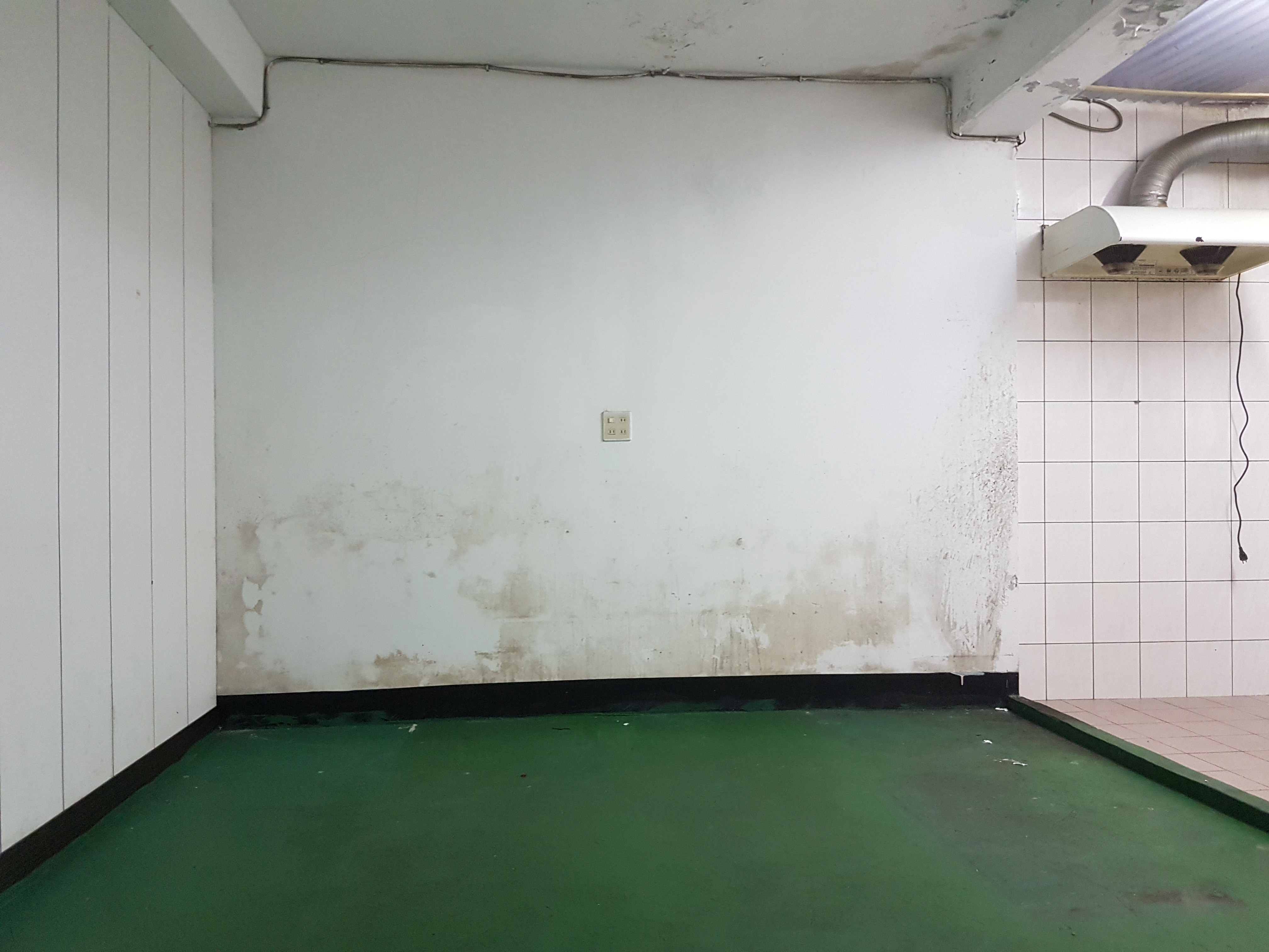 ＊～桃園後區　大原路~~桃園後站透天==土地總坪數：２１坪、總樓層：１~２樓、超大面寬、近桃鶯商圈～＊ - 20160829150255-454469562.jpg(圖)