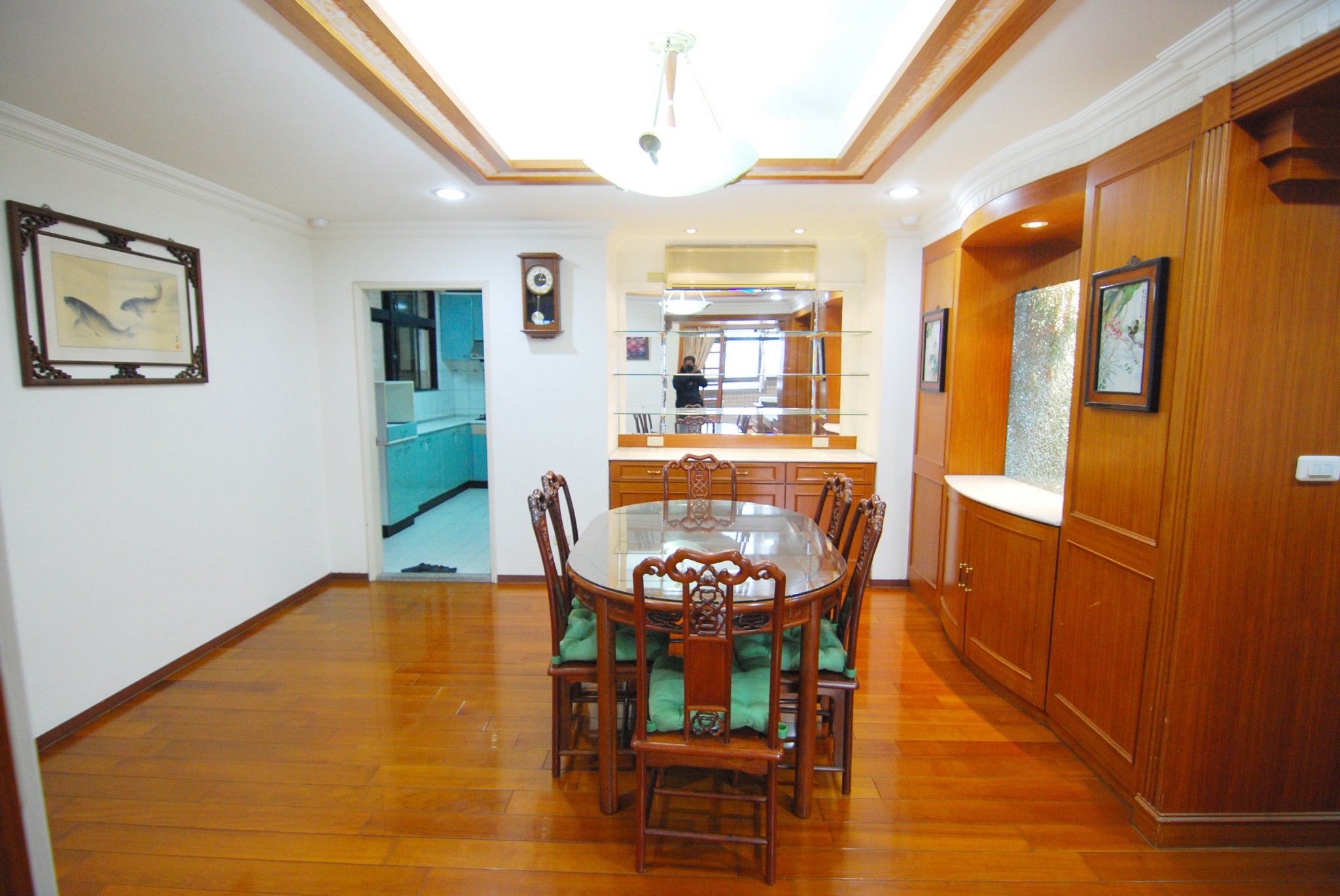 ＊～桃園區　保羅街~~後站陽明公園四房車華廈==７２坪、百萬裝潢、近桃園火車站～＊ - 20170905200730-760363608.jpg(圖)