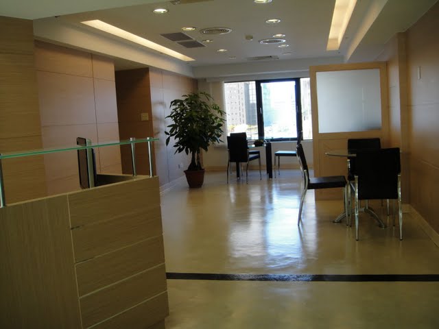 全方位商務中心出租小型辦公室，工商登記 - 20100518100236_149880953.jpg(圖)