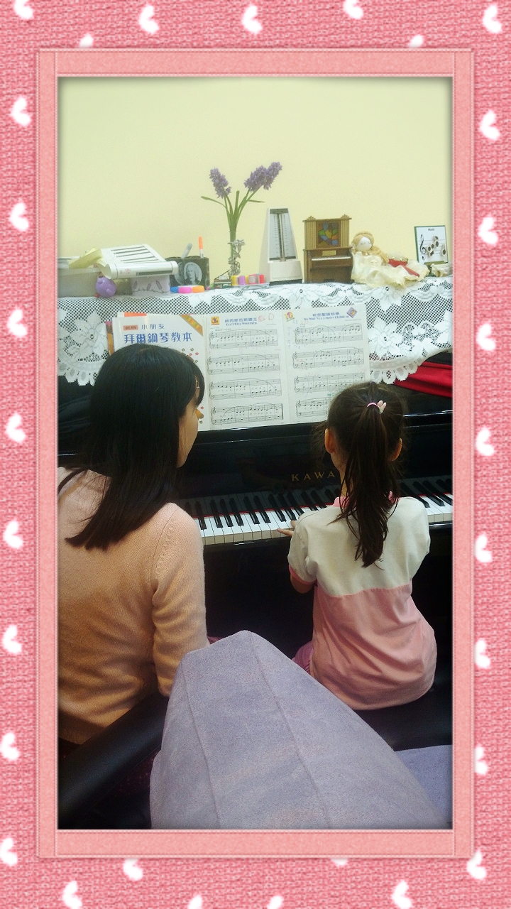 ♫♬一圓彈鋼琴夢想！詩歌伴奏/教會司琴/和弦樂理 學鋼琴 熱門推薦！專業師資一對一優惠600起！♬♪♩ - 20100602195319-992566484.jpg(圖)