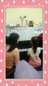 ♫♬一圓彈鋼琴夢想！詩歌伴奏/教會司琴/和弦樂理 學鋼琴 熱門推薦！專業師資一對一優惠600起！♬♪♩_圖片(3)