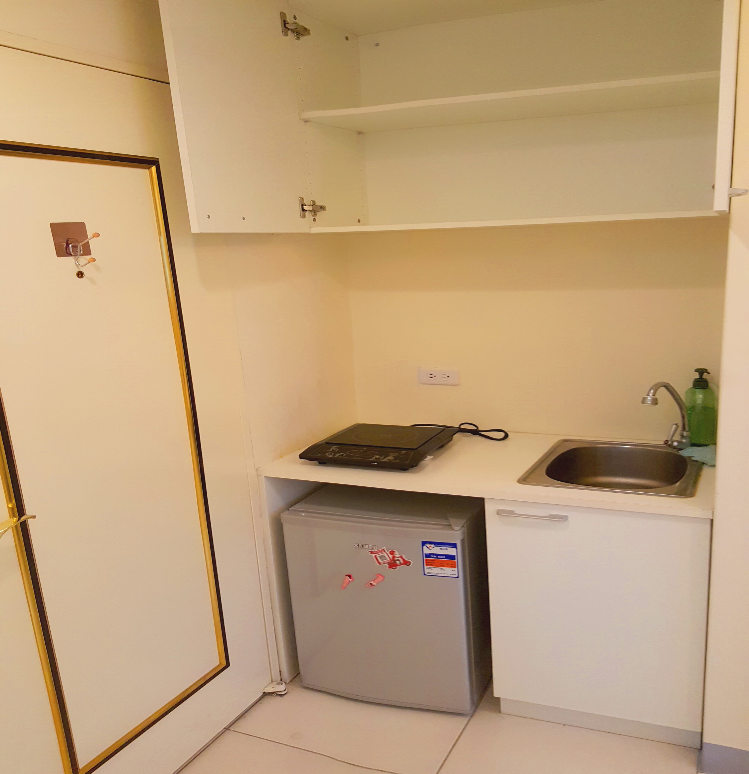 電梯陽台洗衣機流理台電磁爐可炊煮地下室機車停車位 - 20120525002341-924455282.jpg(圖)