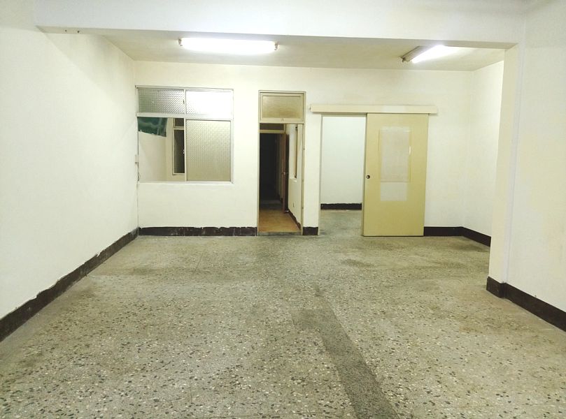 日湖捷運市場店面 - 20180520163539-806008327.jpg(圖)