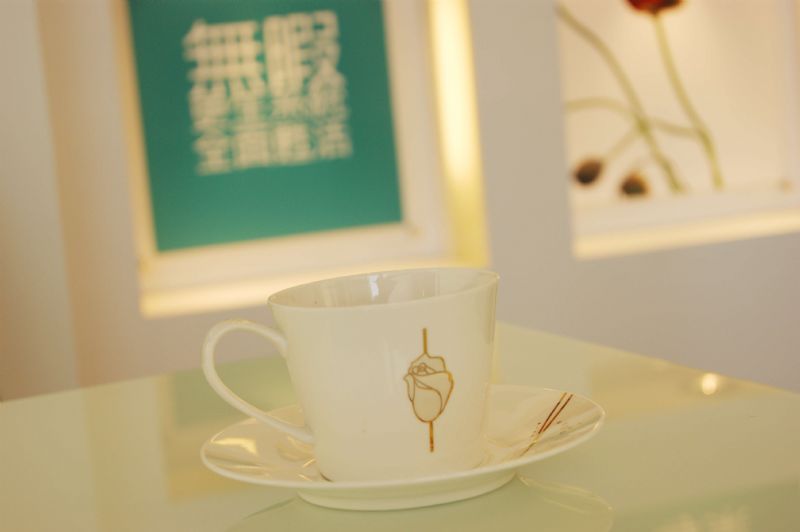 怕肌膚問題阻礙交朋友嗎?今夏成為全場的焦點~ - 20100805160920_996769312.jpg(圖)