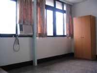 近竹南市區優質大雅房出租~有整片陽台~採光非常佳_圖片(4)