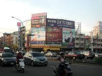 廣告看板出租，廣告外牆出租，廣告出租，電視牆出租【位置.地點】_圖片(3)