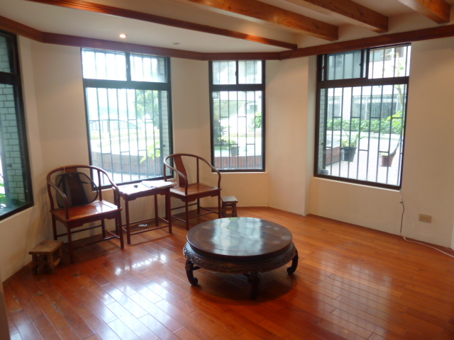 濱湖皇家一樓  0960-008-112 - 20130717213214_68111916.JPG(圖)