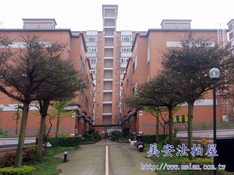 【美安法拍屋】楊梅 鵬程萬里社區別墅 - 20110315170802_181367312.jpg(圖)