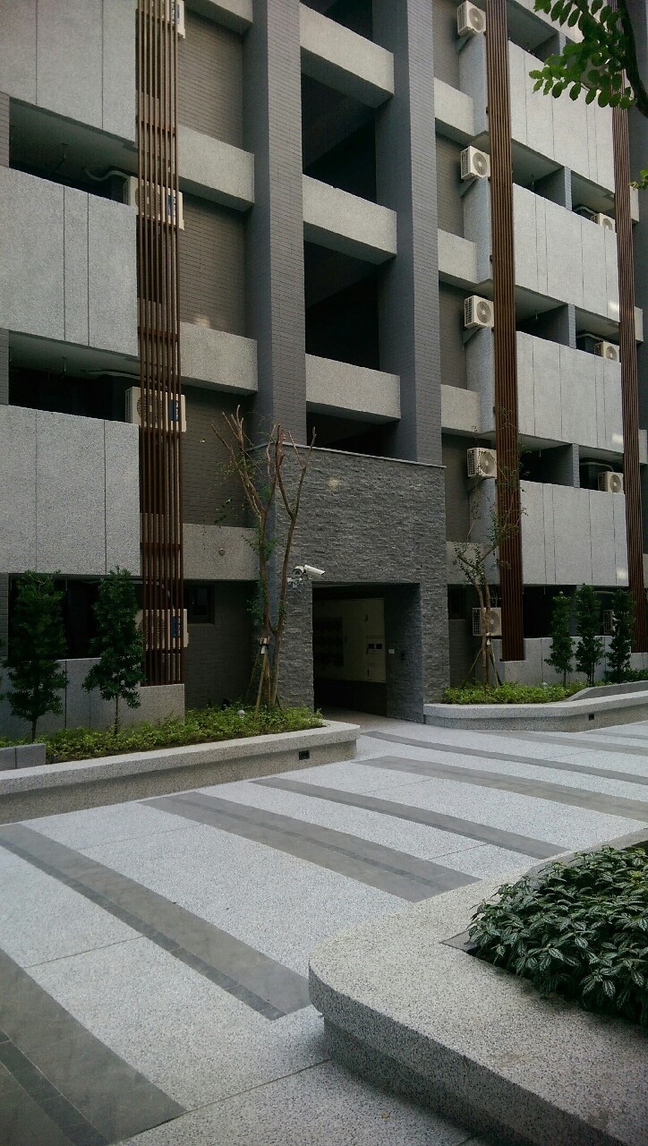 草屯南開科技大學電梯豪華套房套餐專案 - 20160416142358-788515303.jpg(圖)