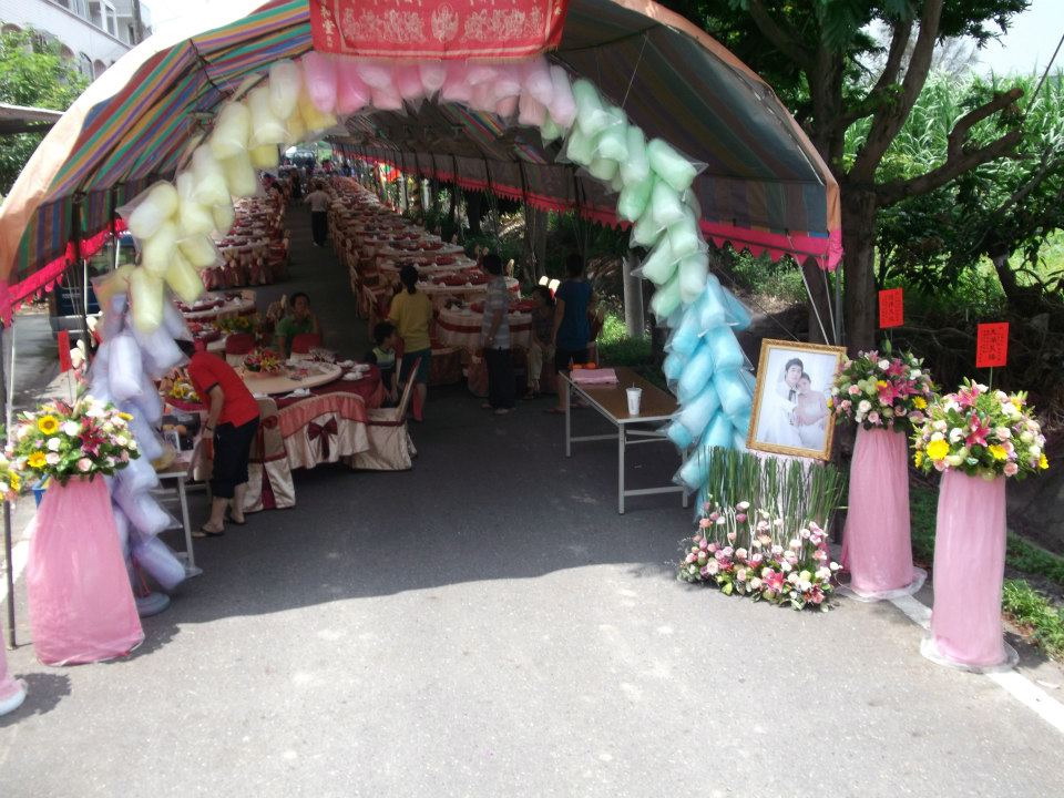 台南婚禮棉花糖、古早味棉花糖拱門、米老鼠棉花糖柱、串燒棉花糖、可愛棉花糖迷你包 - 20140117111827-928931971.jpg(圖)