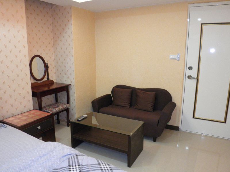 中山區短期月租套房、捷運短租套房,馬階醫院旁短期月租套房，國賓飯店旁短租套房、酒店公寓,短期電梯公寓 長短期租屋、三十日租套房 - 20130109220118-740697722.JPG(圖)