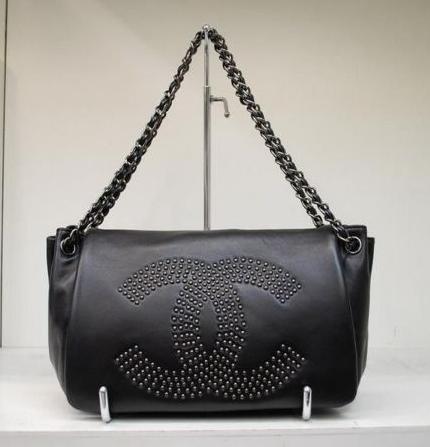 歡迎觀臨我們名牌皇朝購物網喔, LV,GUCCI ,ROLEX, 名牌批發,包包,手錶,2011年最新款  - 20110620134416_550404055.jpg(圖)