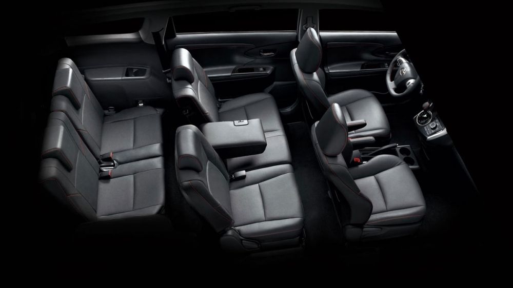 高雄義達聯合租車~ 2015年式NEW TOYOTA WISH 全新到港 - 20150518205947-262420176.jpg(圖)