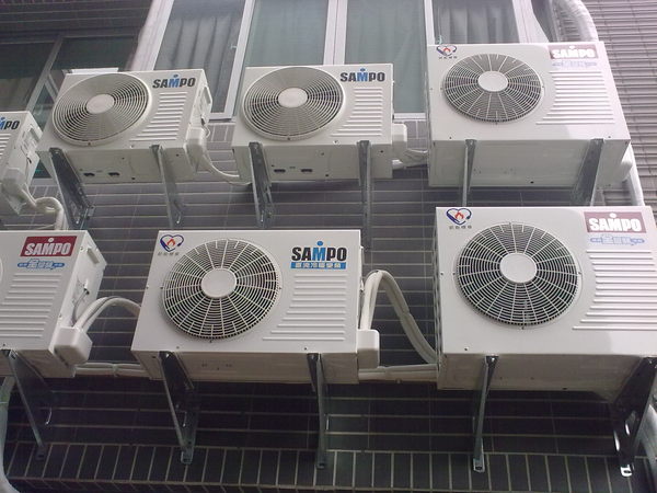 高高屏~電器維修~高價收購二手冷氣~冷氣移機0976565990 - 20111014231414_607098937.jpg(圖)