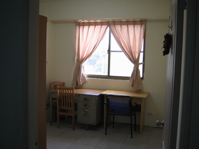 4200包山包海套房,只有一間! - 20110928024551_151994010.jpg(圖)