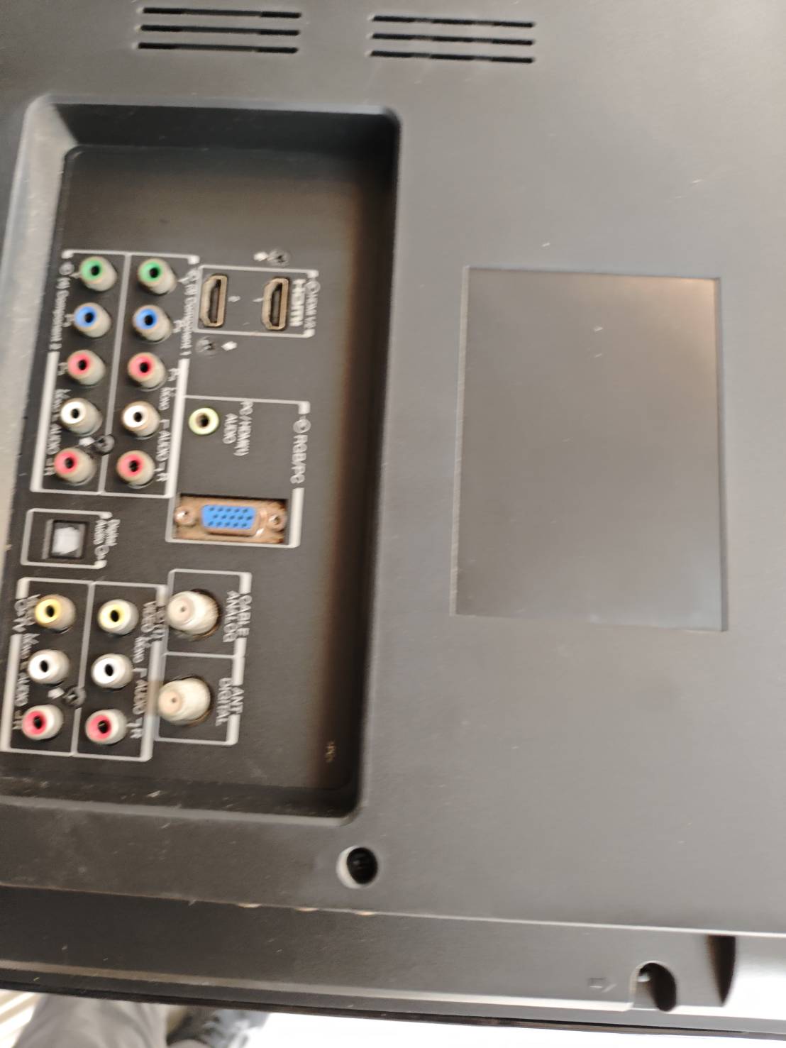 二手TOSHIBA32吋  無搖控器   無保固 - 20260910202346-43162500.jpg(圖)