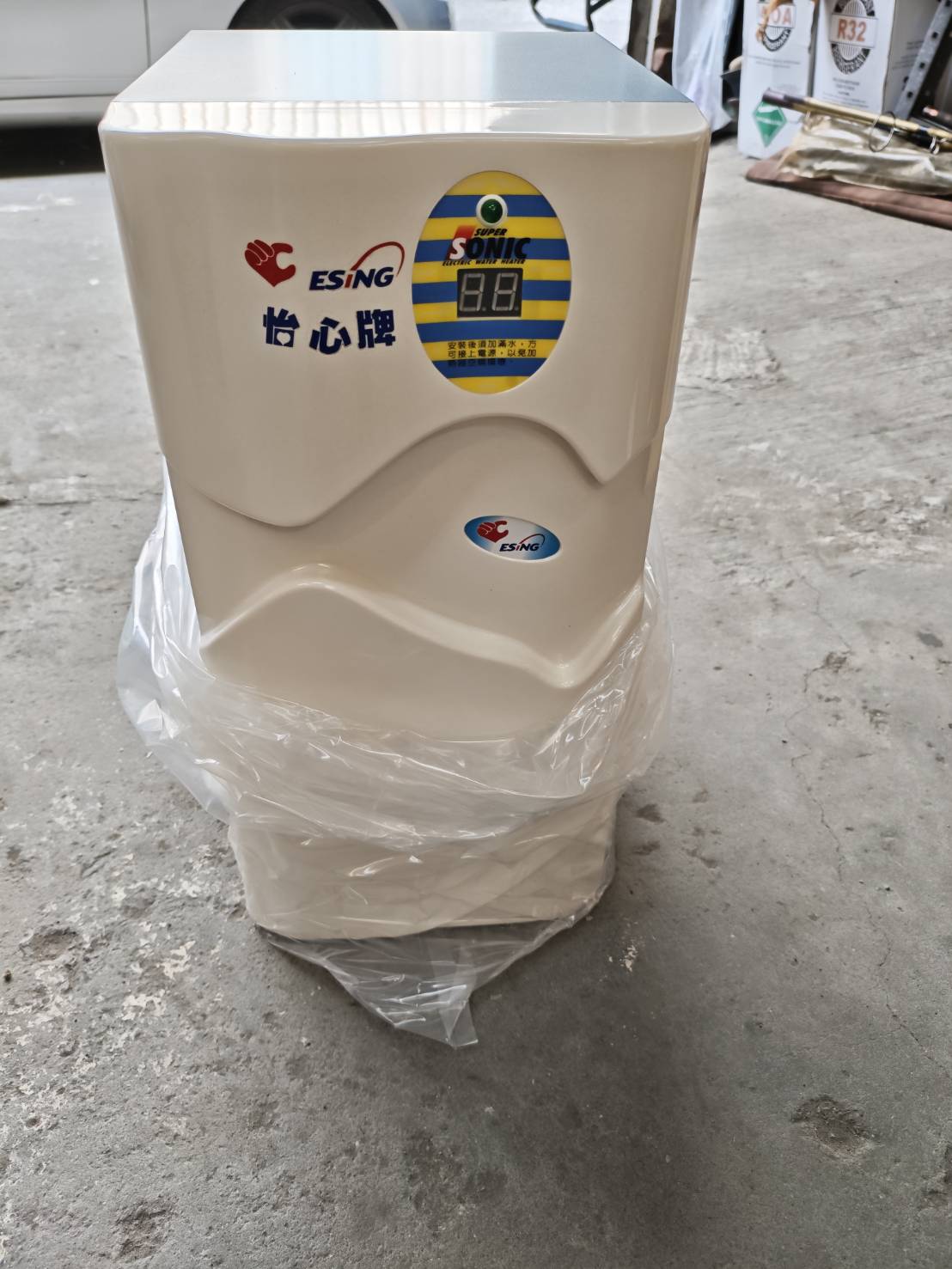怡心牌省電熱水器~福利品~不含運費~5000元 - 20260911234303-141491628.jpg(圖)