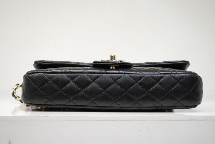 Chanel女士單肩包35979米色羊皮 夏季最新款  - 20111115181537_354077960.jpg(圖)