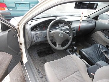 Honda本田K6 ,Civic 3D ,女用一手,自排,省油,省稅,維修容易,況佳自售3.5萬 洽0983-909-909 - 20130415022508_963968672.jpg(圖)