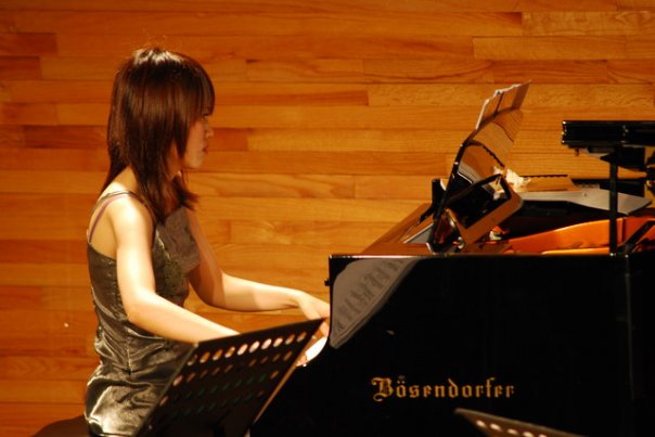 新竹 鋼琴老師 - 20111227101724_954196030.jpg(圖)