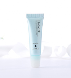 消費即送價值600元的優質修護脣蜜！ - 20120203114932_242917402.jpg(圖)