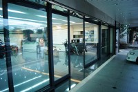 棋凱鋼鋁設計--玻璃屋、採光罩、穿梭管、鋁格柵、防盜門窗、鍛造大門、店面門_圖片(2)