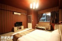 烤肉吃到飽~賞花海~月眉水陸HI~妖怪村~寶島時代村~宮原眼科~2天一夜每人只要2338元_圖片(4)