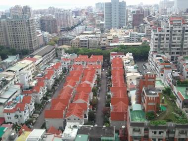 台中城堡提供小型辦公室出租，公司地址登記。 - 20120821110433_518518131.jpg(圖)