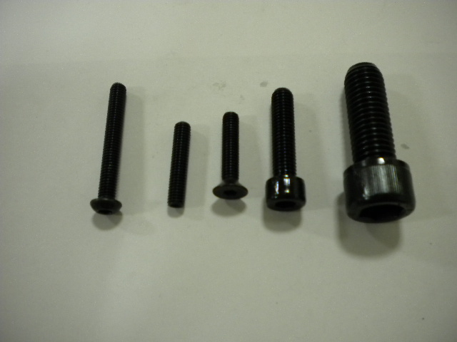 本公司 永曜螺絲有限公司 銷售承製產品以種類區分有各式螺絲、螺帽、華司、膨脹螺栓、扣環、U型螺絲、插銷..等。 - 20121204104008_588902328.JPG(圖)