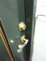 久偉鋁門窗氣密隔音窗陳先生0913827909南港五堵東湖大直舊莊南港松山內湖汐止樟樹二路修理鐵門不繡鋼玻璃門無法開關捲軸隱藏式折摺疊紗窗修理鐵門鐵窗紗門紗窗強化桌面酒櫃玻璃浴室塑鋼門 _圖片(2)