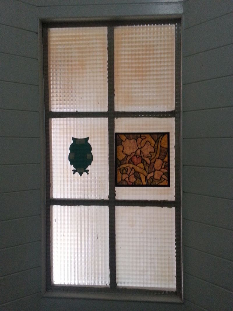 久偉鋁門窗氣密隔音窗陳先生0913827909南港五堵東湖大直舊莊內湖汐止松山南港三重路訂做氣密隔音窗不繡鋼玻璃門無法開關捲軸隱藏式折摺疊紗窗修理鐵門鐵窗紗門紗窗強化桌面酒櫃玻璃浴室塑鋼門  - 20121128000301_971220375.jpg(圖)