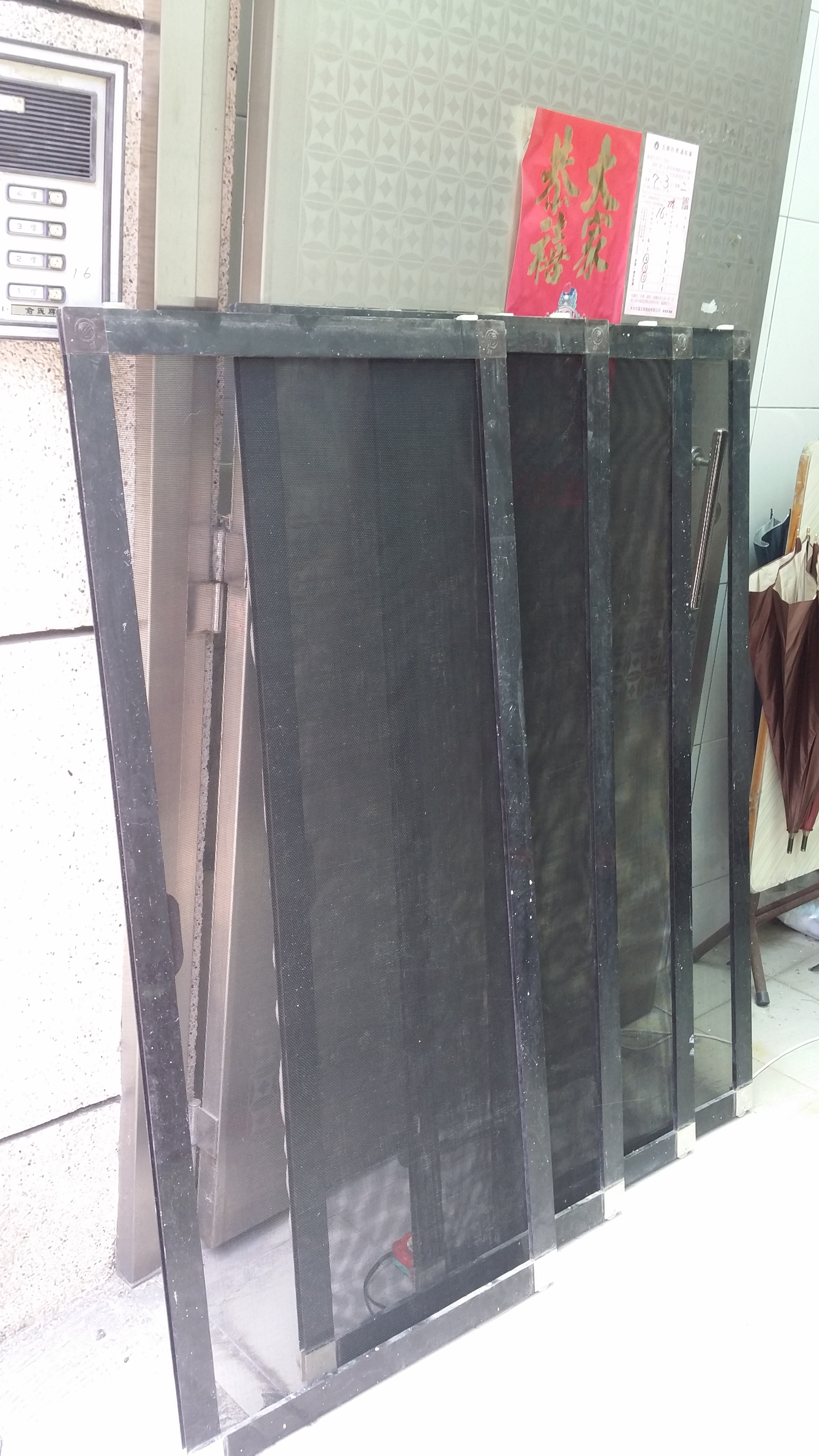 松山八德路鐵工修理老舊鐵門大門鎖更換0913827909松山八德路鋁門窗修理紗窗換紗窗換紗網南港內湖東湖大直汐止松山舊莊 - 20220903232318-218755799.jpg(圖)