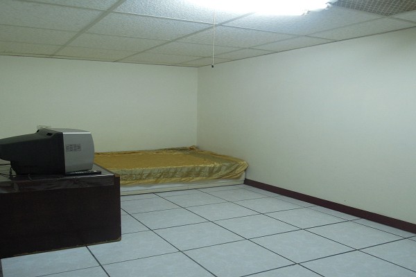 套房出租只要三千!! - 20130426151921_917687461.jpg(圖)