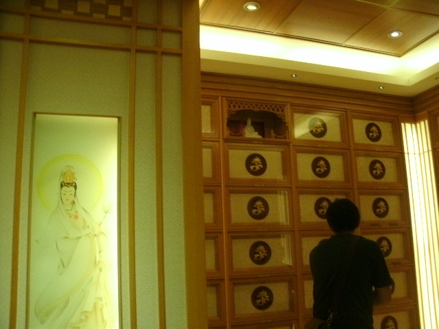 0928590980收購批發價買賣基隆金寶塔骨灰位售8樓A01西0201夫妻位低價換現金買前請先問有無ˊ售出歡迎問有其他方位價錢基隆金寶塔園區基隆市仁愛區南榮路463巷22弄6-1全省寶塔位買賣北中南 - 20160710165608-141333989.JPG(圖)